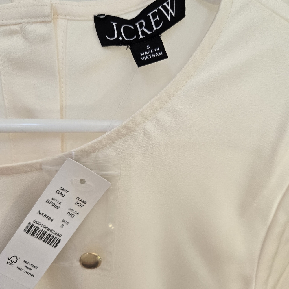 NWT J.Crew Ivory Long Sleeve Button-Back Top in Everyday Crepe - Picture 13 of 14